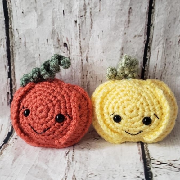 Crochet Halloween/Fall Decor Bundle #1 - Picture 4 of 10